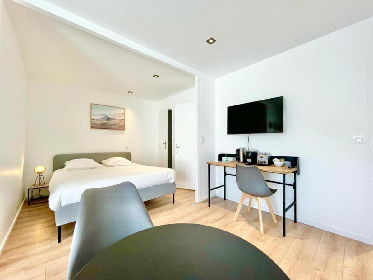 Residence Duguay - Centre Ville - Porte B - Appartements Tout Confort - Neuf - Nouveau Lorient Exterior foto